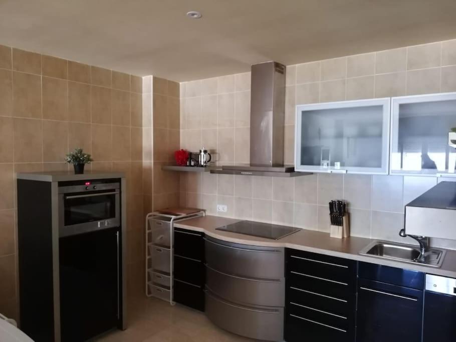 Apartamento Grande En El Puerto Marina Del Este Lägenhet La Herradura  Exteriör bild