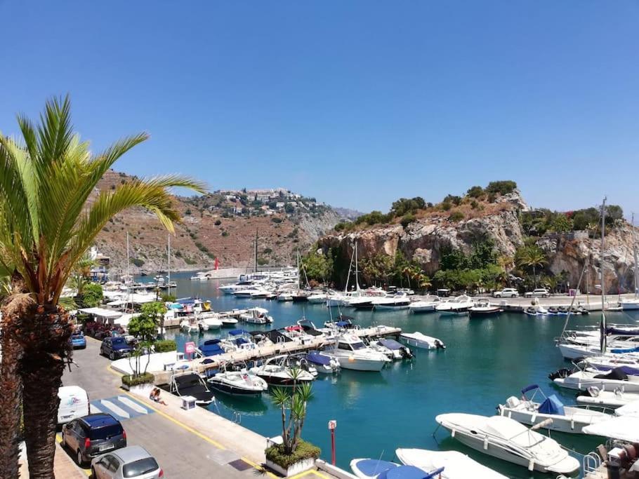 Apartamento Grande En El Puerto Marina Del Este Lägenhet La Herradura  Exteriör bild